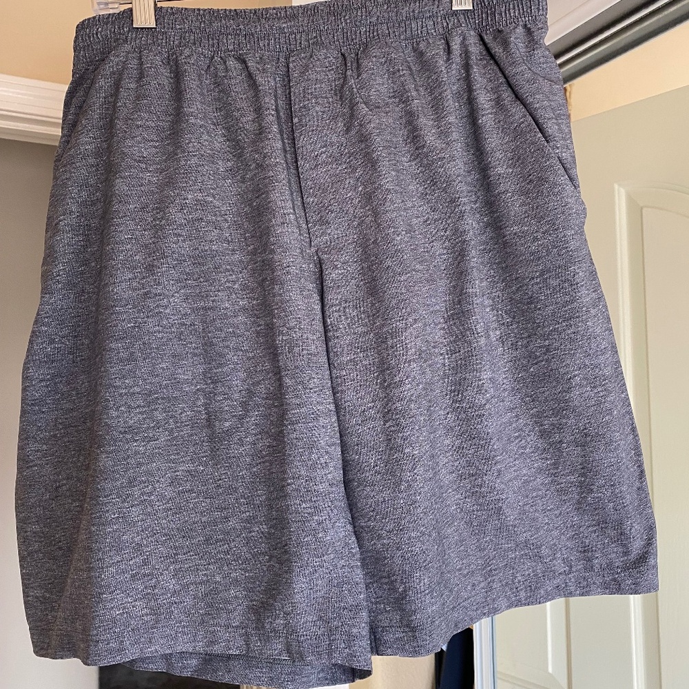 Lululemon Mens Pace Breaker Lined 9” Shorts Sz Large Gray Running Activewear